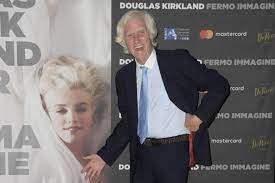 Addio a Douglas Kirkland, il fotografo delle star