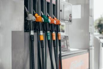  Battipaglia: comitato chiede di spostare fuori dai centri abitati stazioni di rifornimento