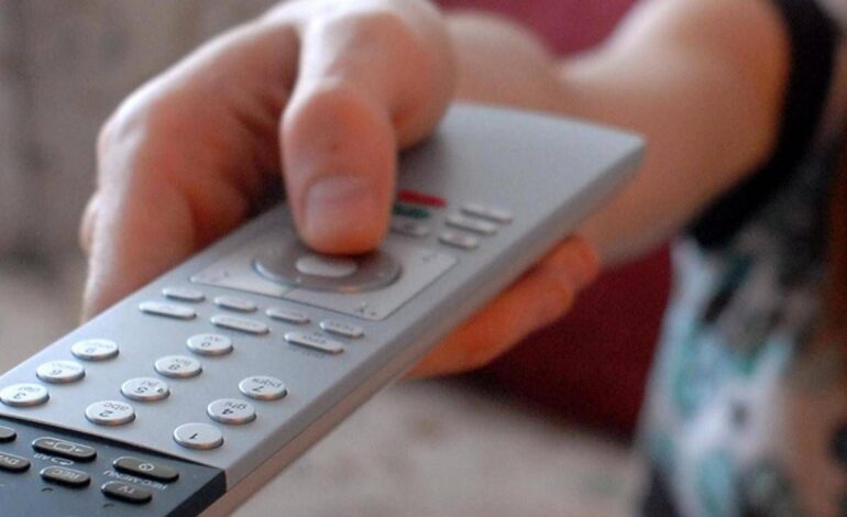 Ascolti tv, Rai1 con ‘Doc’ vince prima serata al 23,7% di share