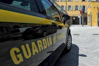  Ruba un milione e mezzo dalla beneficenza per rifarsi casa e auto, arrestata responsabile onlus
