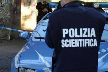 Pisa, guardia giurata uccide la compagna e si suicida