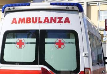  Incidente nel vicentino, pulmino con disabili precipita nel fiume: otto feriti, uno è grave