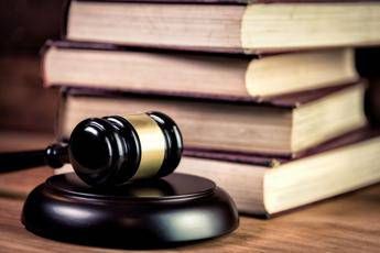 “Non erano terroristi”, extracomunitari espulsi chiedono maxi risarcimento all’Italia