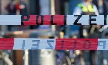  Germania, spari nella piazza del mercato a Giessen: assalitore in fuga