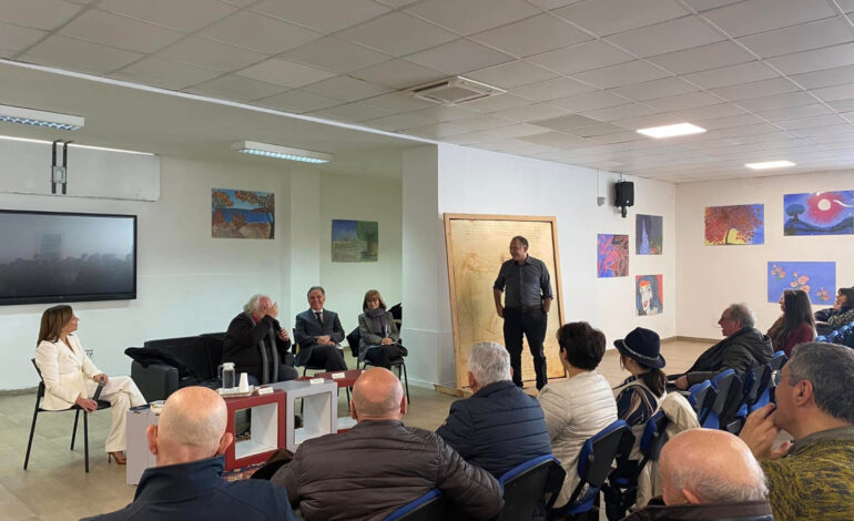 Eboli. Cecchi Paone al liceo Gallotta