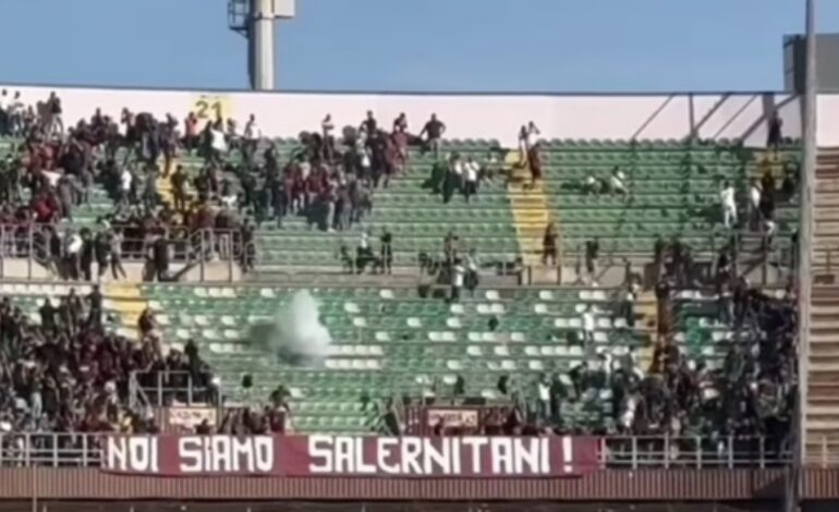 Scontri a Palermo, 11  Daspo per i tifosi della Salernitana