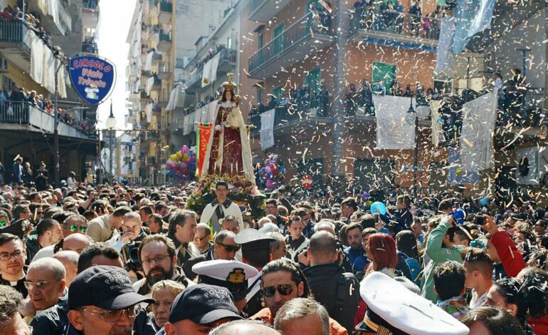 Pagani. Madonna delle Galline: Tra fede, folklore e fatture da far girare la testa