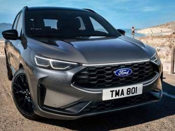  Ford Kuga ST-Line X: arriva il Black Package per uno stile su misura