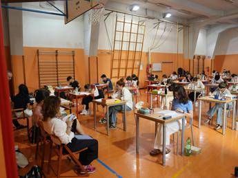Maturità 2025, 91mila docenti coinvolti. L’analisi: “Compensi insignificanti per i commissari”