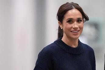  Meghan Markle, polemica per il post promozionale con Lady Diana: “Di cattivo gusto”