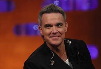  Robbie Williams torna con l’album ‘Britpop’, da oggi il primo brano ‘Rocket’