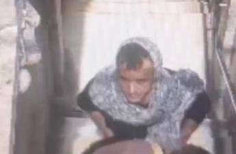  Sul Duomo prima di suicidarsi, kefiah in testa per nascondersi: De Maria ripreso in due video