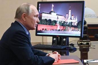  Ucraina, Russia frena su colloqui in Vaticano e si difende: “Non stiamo prendendo tempo”