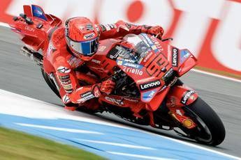 MotoGp, oggi qualifiche e gara sprint ad Assen: orario e dove vederle