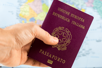  Poste rivoluziona rilascio passaporti, già 90 mila richieste in uffici postali