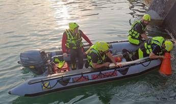 Si tuffa nel Piave e non riemerge: morto un 21enne