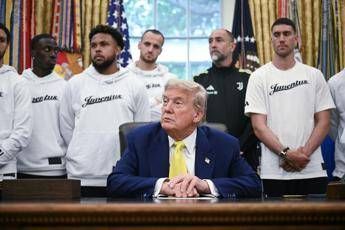 Trump parla di guerra Iran-Israele, la Juve ascolta nello Studio Ovale
