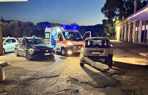 Pontecagnano: bar tabacchi devastato