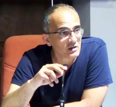 I funerali del prof Cacciatore in forma privata