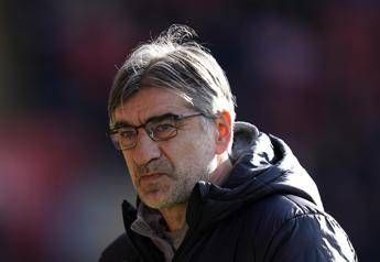  Calcio, Juric ricoverato. Bassetti: “Infezione epiglottide difficile e potenzialmente pericolosa”