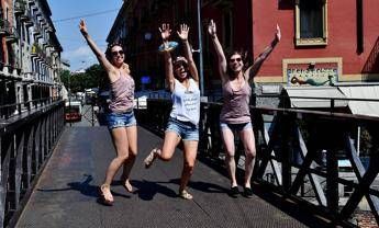  L’amicizia sincronizza il cervello, e si vede pure nello shopping