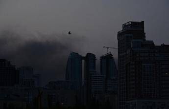  Ucraina, nella notte massiccio attacco di droni su Kiev