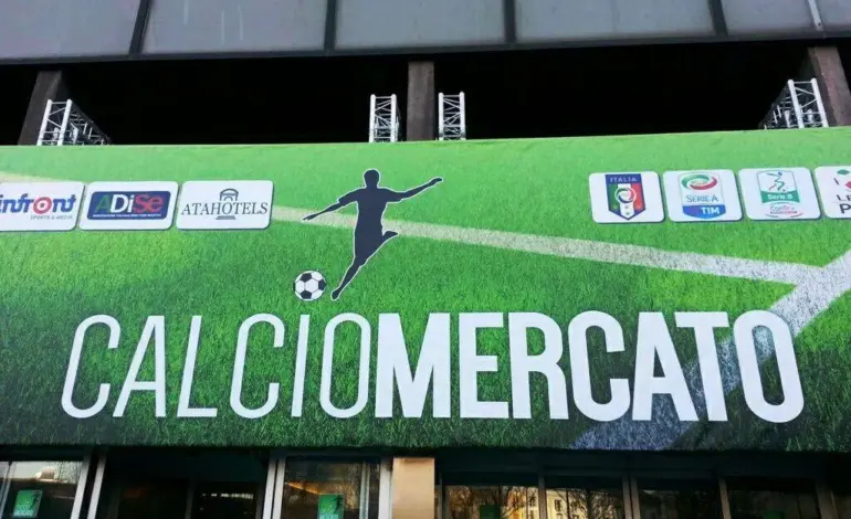 Calciomercato, ultimi giorni roventi: i colpi più caldi e le quote