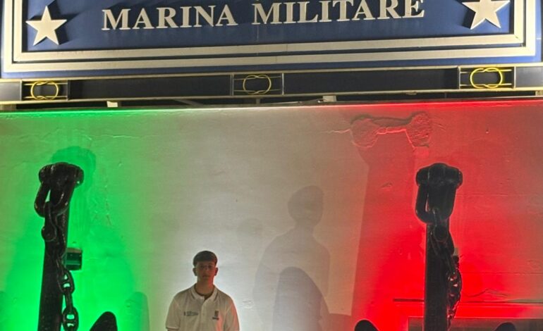 Carmine Caporaso del Classico  “Perito-Levi” ai corsi velici