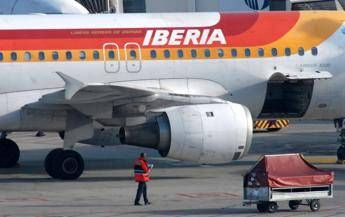 Cibo kosher su volo Iberia arriva con la scritta ‘Palestina Libera’, avviata un’indagine