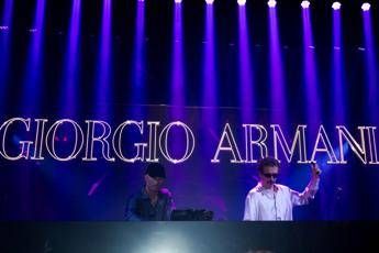  Mostra Venezia, Cate Blanchett e i vip celebrano mezzo secolo di eleganza Armani