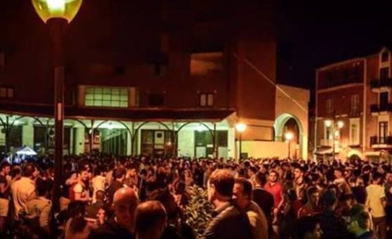 Nocera, movida violenta in 7 alla sbarra