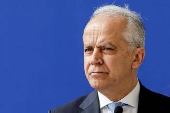  Piantedosi sugli sgomberi: “Dopo il Leoncavallo arriverà anche il turno di CasaPound”