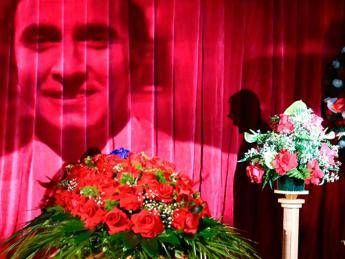 Pippo Baudo, camera ardente aperta fino alle 12. Chiambretti: “Ha incarnato tutti noi con pregi e difetti”