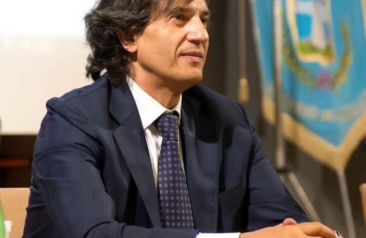Concorsi Asl Salerno truccati, indagato consigliere regionale