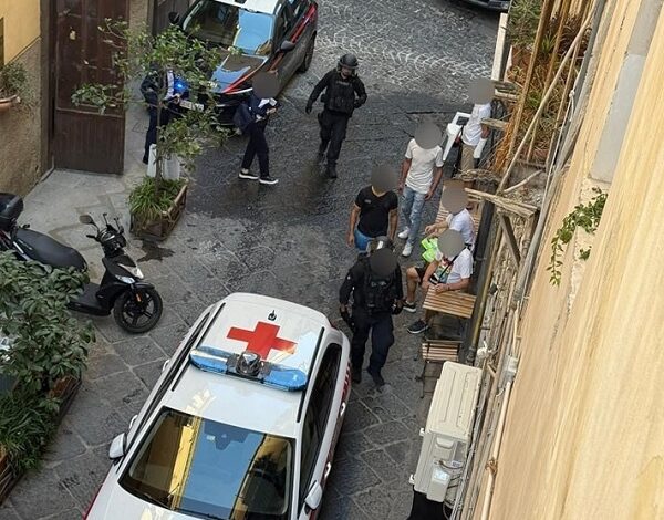 Sparatoria a Salerno, c’è un terzo fermato