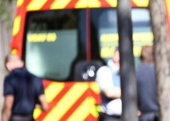 Francia, attacco con coltello a Marsiglia: diversi feriti, ucciso l’aggressore