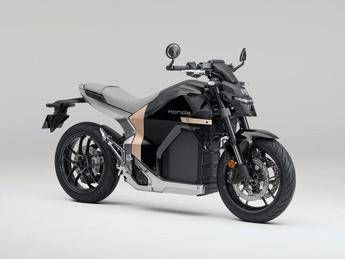  Honda WN7: la prima moto elettrica della Casa dell’Ala