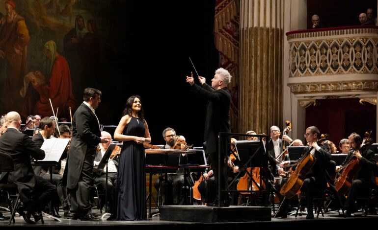 Real San Carlo: un teatro  allo sbando