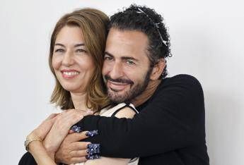 Venezia 2025, Sofia Coppola racconta Marc Jacobs: “Non un biopic ma un ritratto umano”