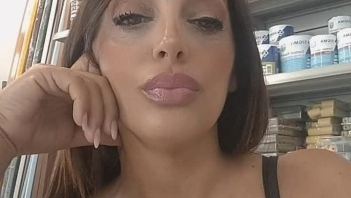 Montecorvino. Stasera fiaccolata per ricordare Tina