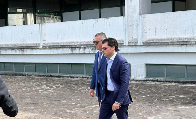  Alfieri a processo: “liberatemi”