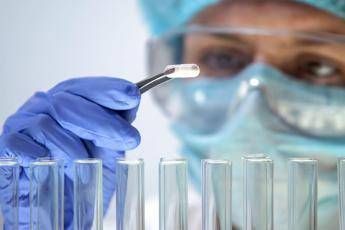  Farmaci, ok Aifa al rimborso per combinazione antibiotica contro le infezioni ospedaliere