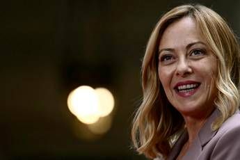  Fratelli d’Italia stabile al 30%, crescono Forza Italia, Pd e M5S: il sondaggio