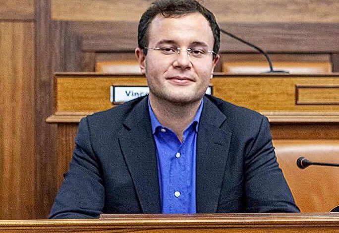 Cava-gate: Cirielli jr, Servalli deve chiarire