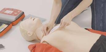 L’indagine, solo 16% italiani pronto a intervenire in caso arresto cardiaco