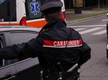 Napoli, 15enne accoltellato all’uscita da scuola: aggredito da un gruppo di coetanei