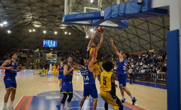Basket: Givova, ko interno