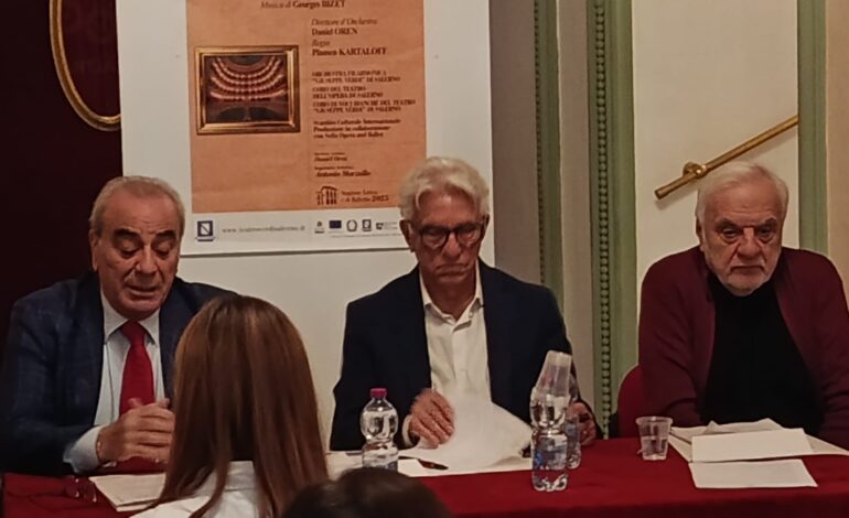 Carmen, tragedia greca, secondo Kartaloff