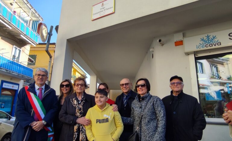 Cava. Inaugurato Largo Costantino D’Amico