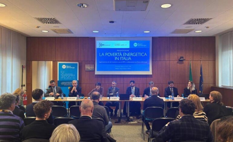  Energia: Oipe, nel 2024 2,4 milioni di famiglie in povertà energetica